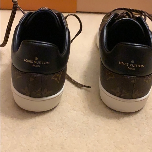 Louis Vuitton monogram sneaker with box and more - Picture 3 of 5